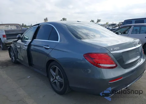 2017 Mercedes-Benz E 300 from USA, damaged, VIN WDDZF4JB1HA016152